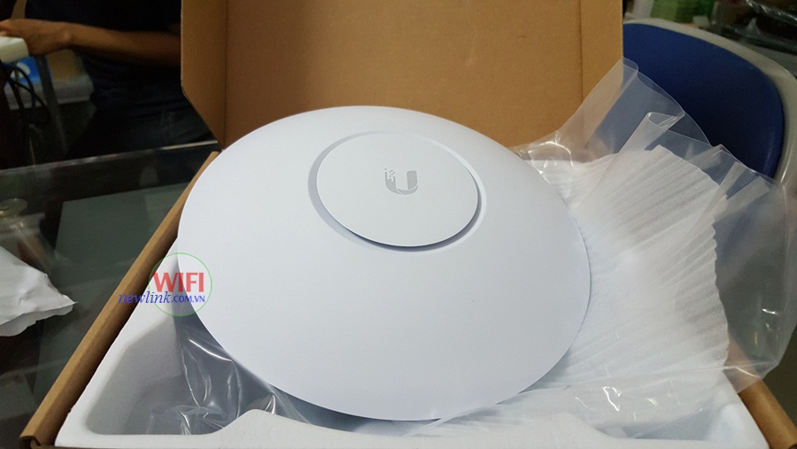 Unifi AC HD