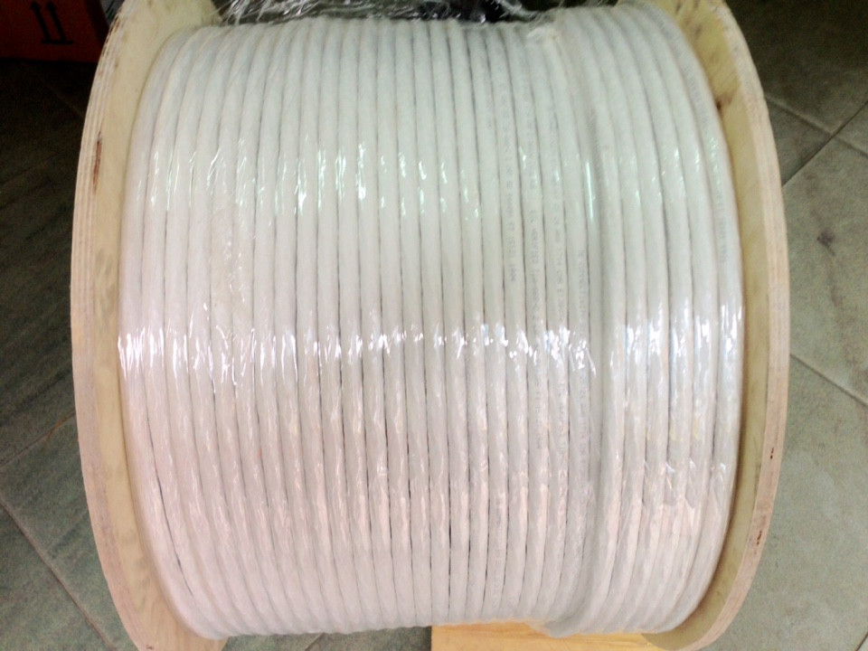 Cáp mạng cat6A