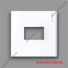 Mặt vuông 1 cổng Panasonic (White) cao cấp WEB7811SW